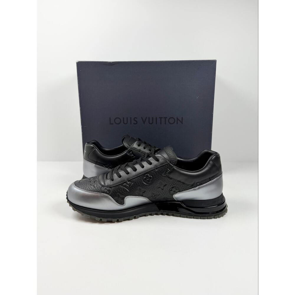 Size 10LV/11US - Louis Vuitton Runaway Black Sneakers NEW - Picture 6 of 10